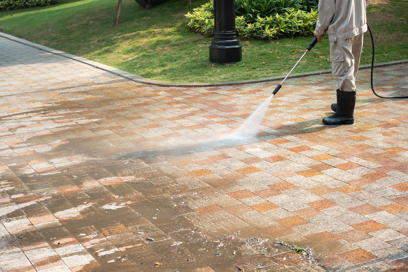 Why Professional Window Cleaning Matters: Protecting Your Northern Minnesota Investment